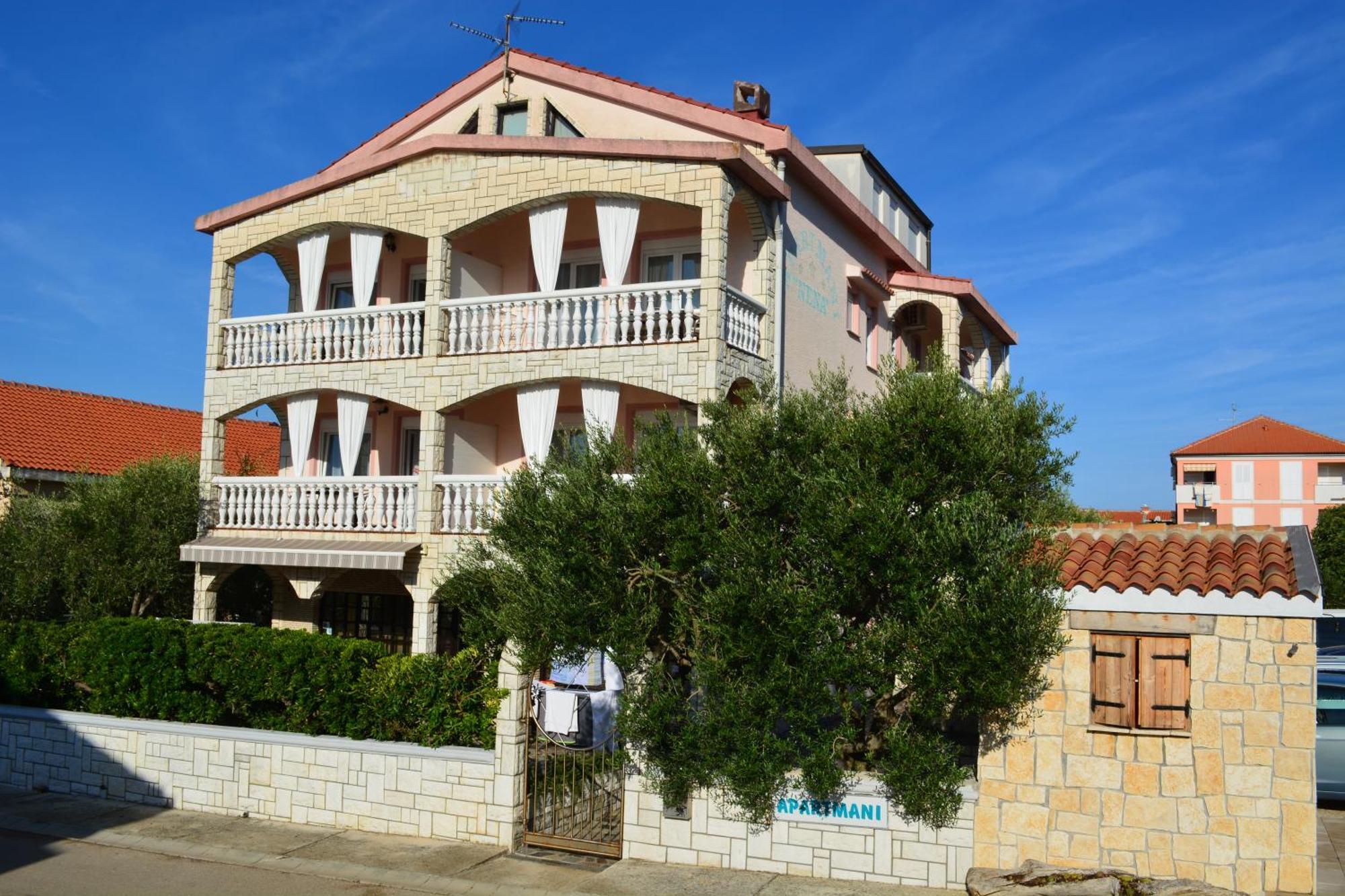 Apartmani Nena Povljana Exterior foto